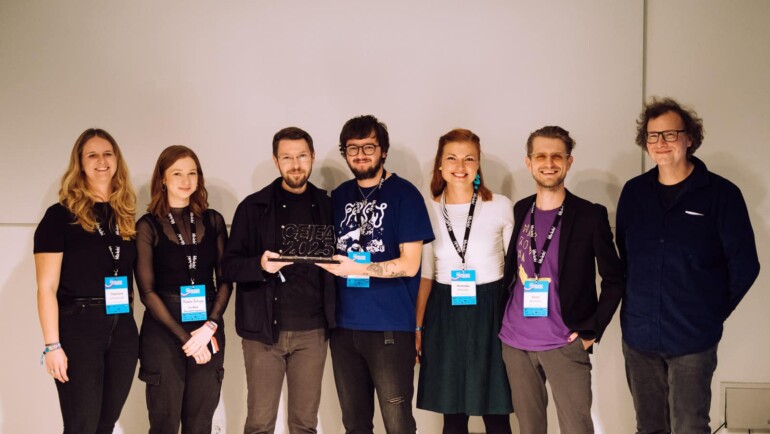 waves-award-ceremony