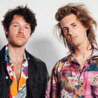 picture of band, peach tinted