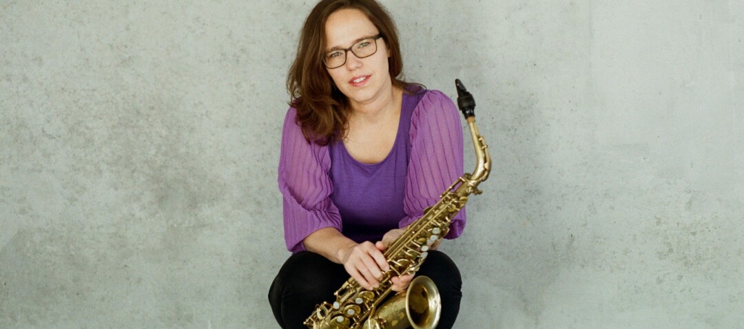 Viola Falb with saxophone by Martin Bilinovac