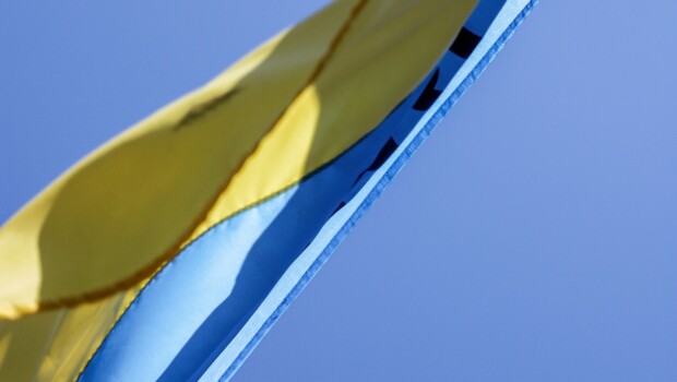 Ukrainian flag by nati / pexels