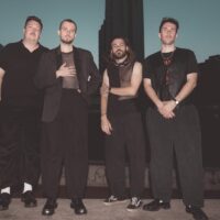 Please Madame by Arne Müseler